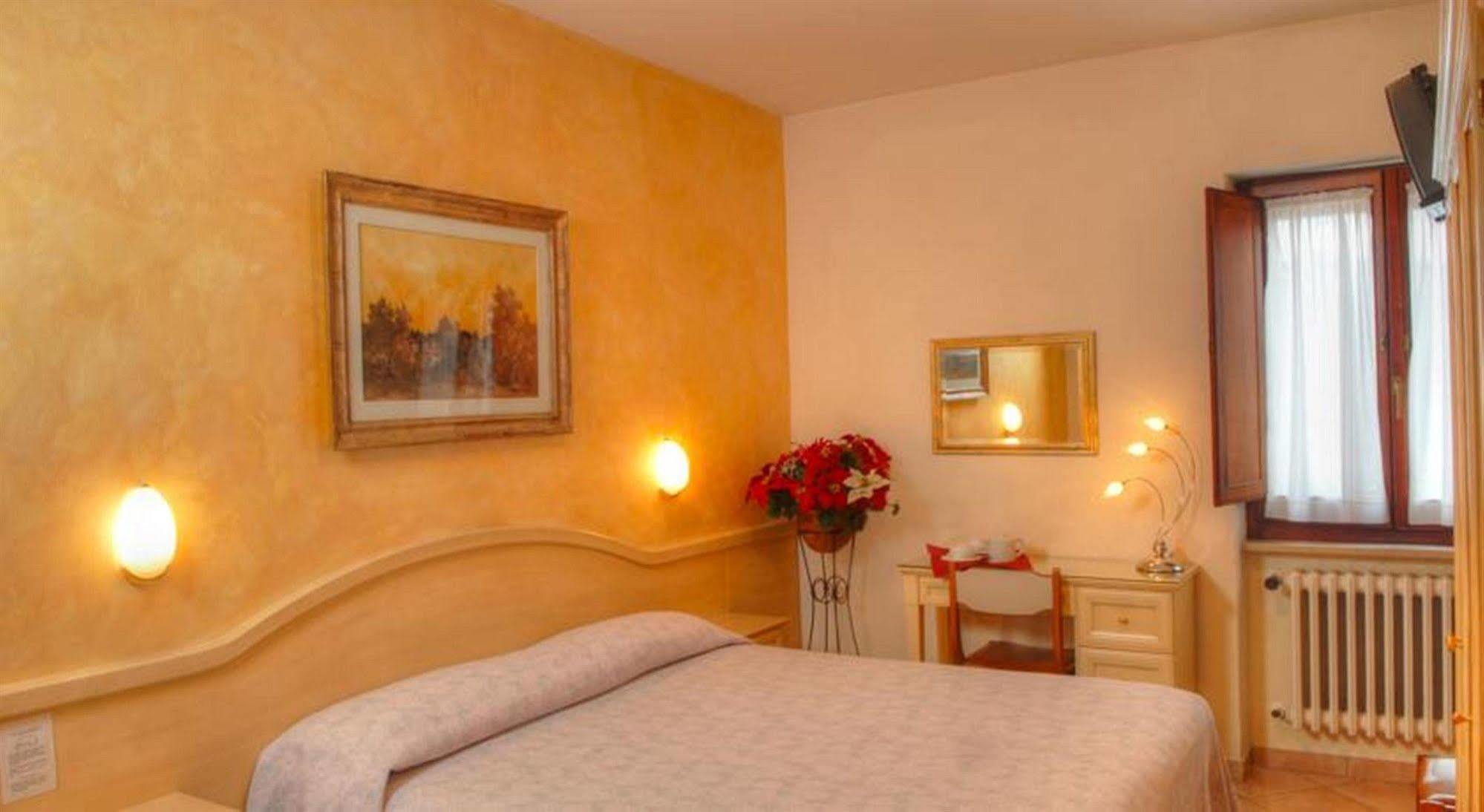 רוקרזו Hotel Belvedere מראה חיצוני תמונה