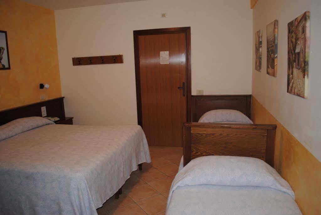 רוקרזו Hotel Belvedere מראה חיצוני תמונה